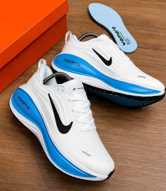 NIKE VOMERO TOP 2026